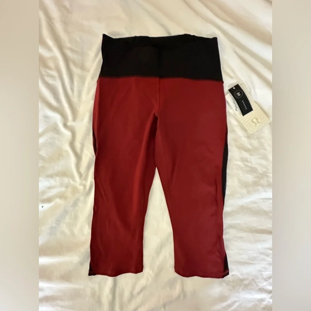 Lululemon Train Times Crop Legging- NWT